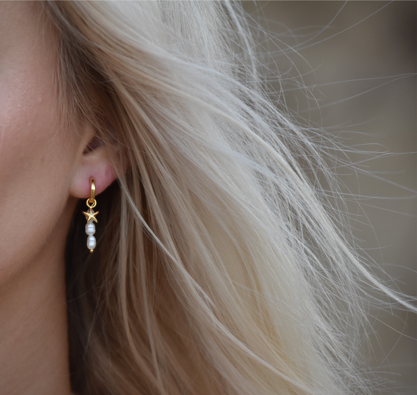 Cove Hoops - 18k Gold